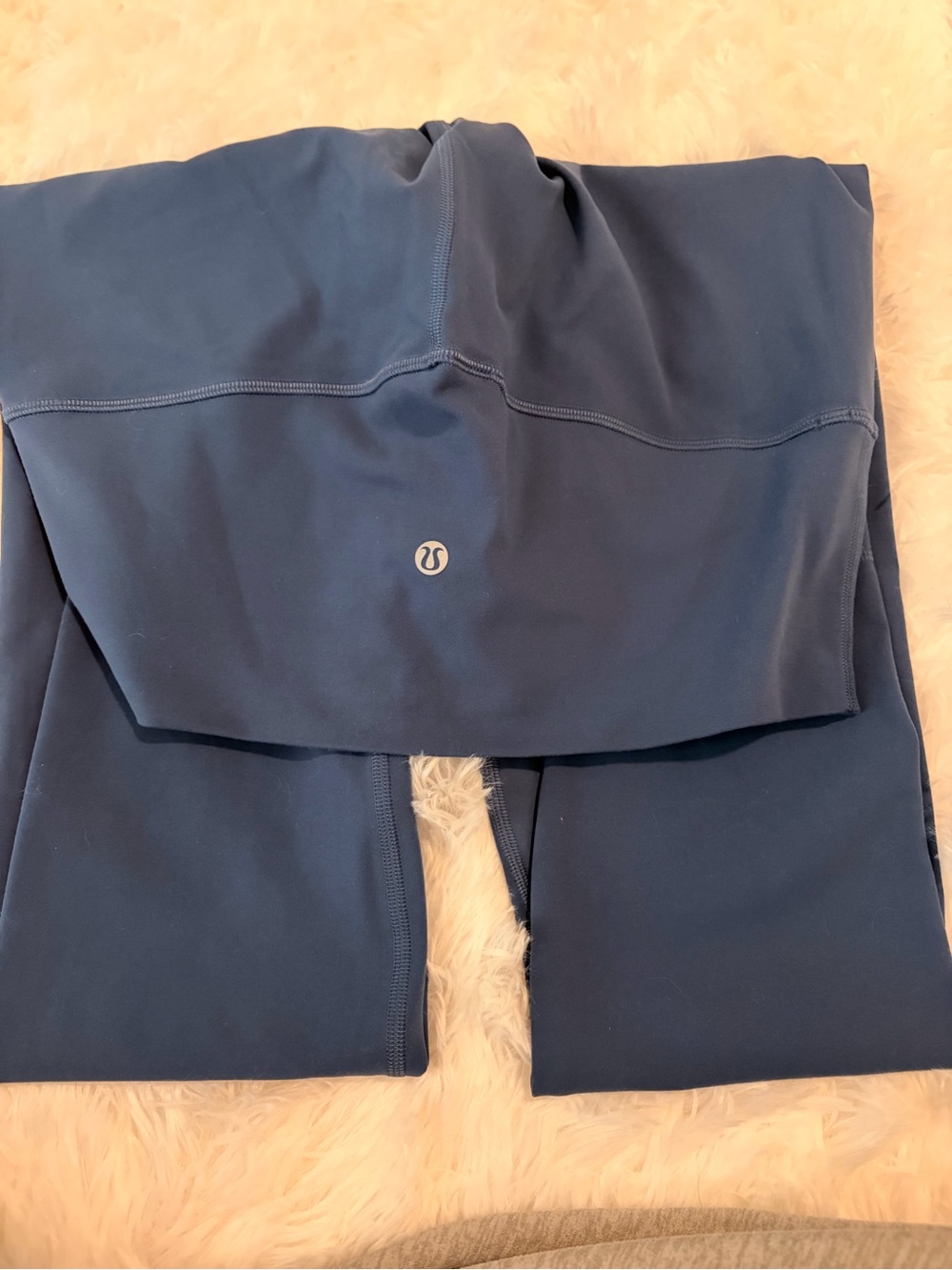Lululemon size 10 worn twice Align pant 25”